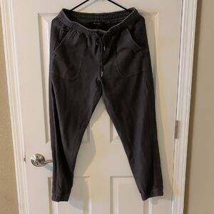 Athleta Charcoal Cropped Pants